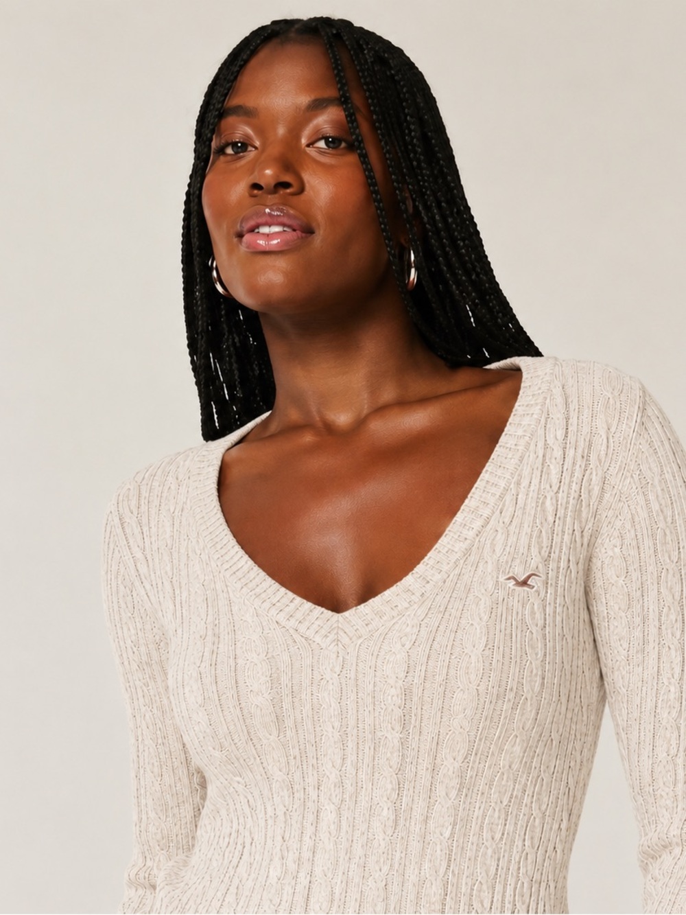 Hollister Cable Knit V-Neck Sweater – Oatmeal – Medium – NWT